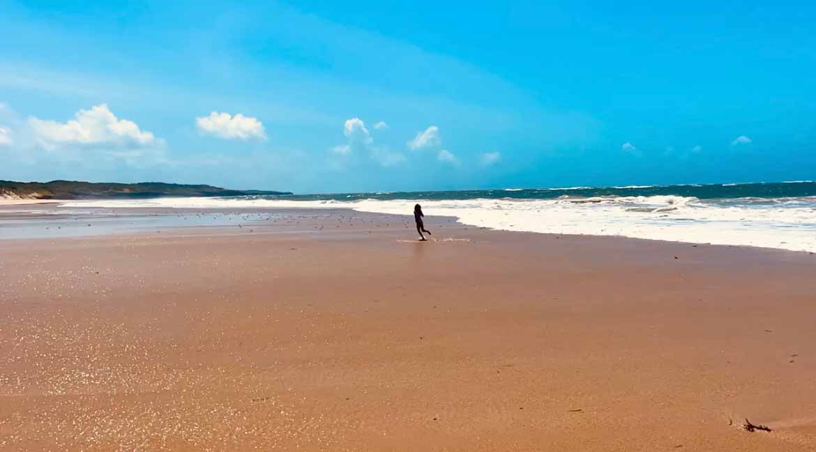 The Kiunga Marine reserve is home to turtle nesting sites