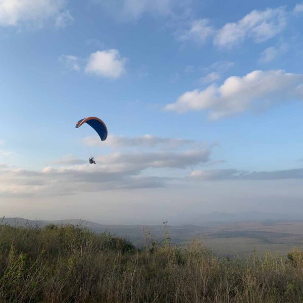 PARAGLIDING